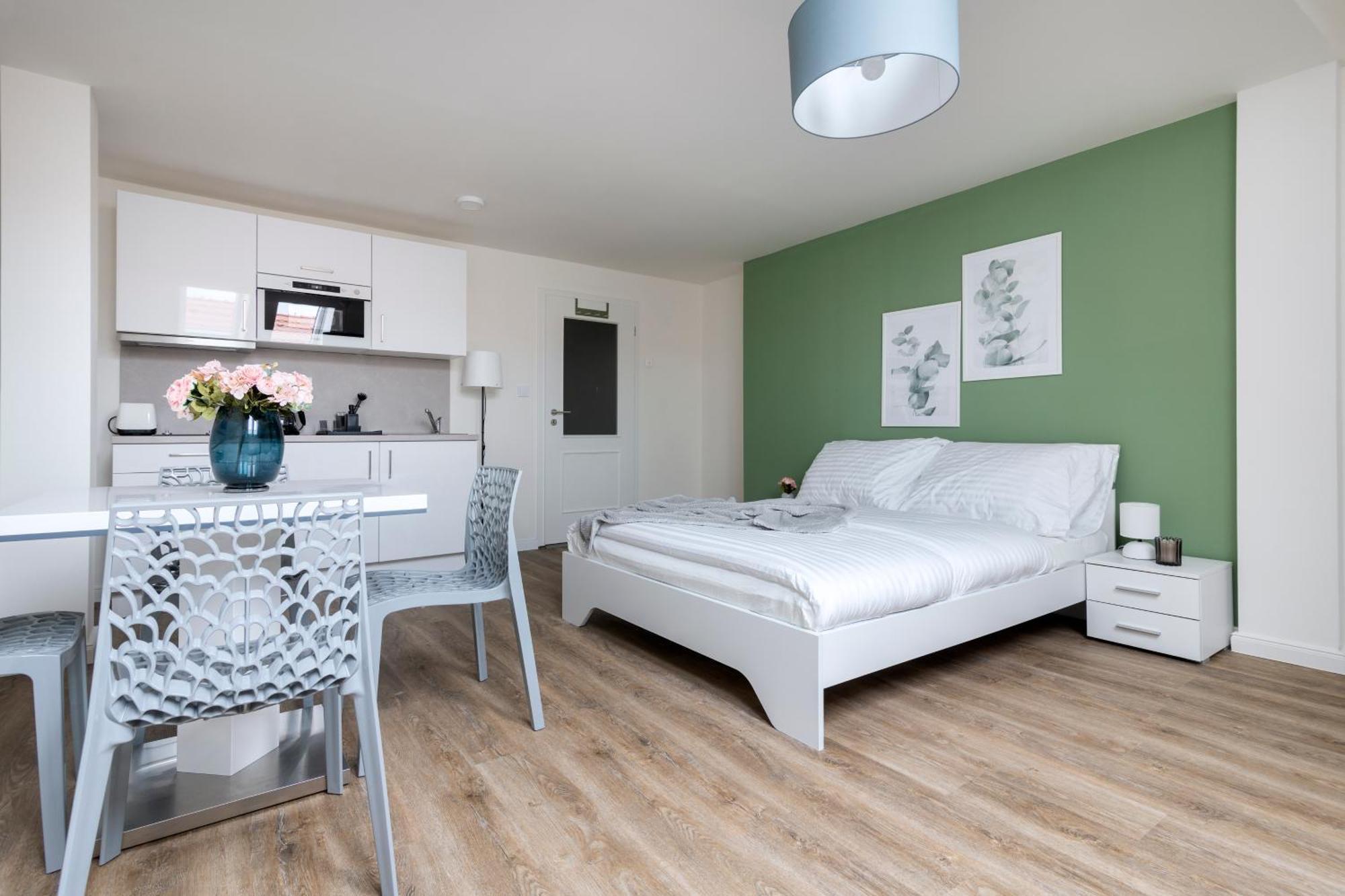 Central Haven Apartments 프라하 외부 사진
